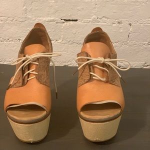 Waneka Oxford Platform Booties. RARE!